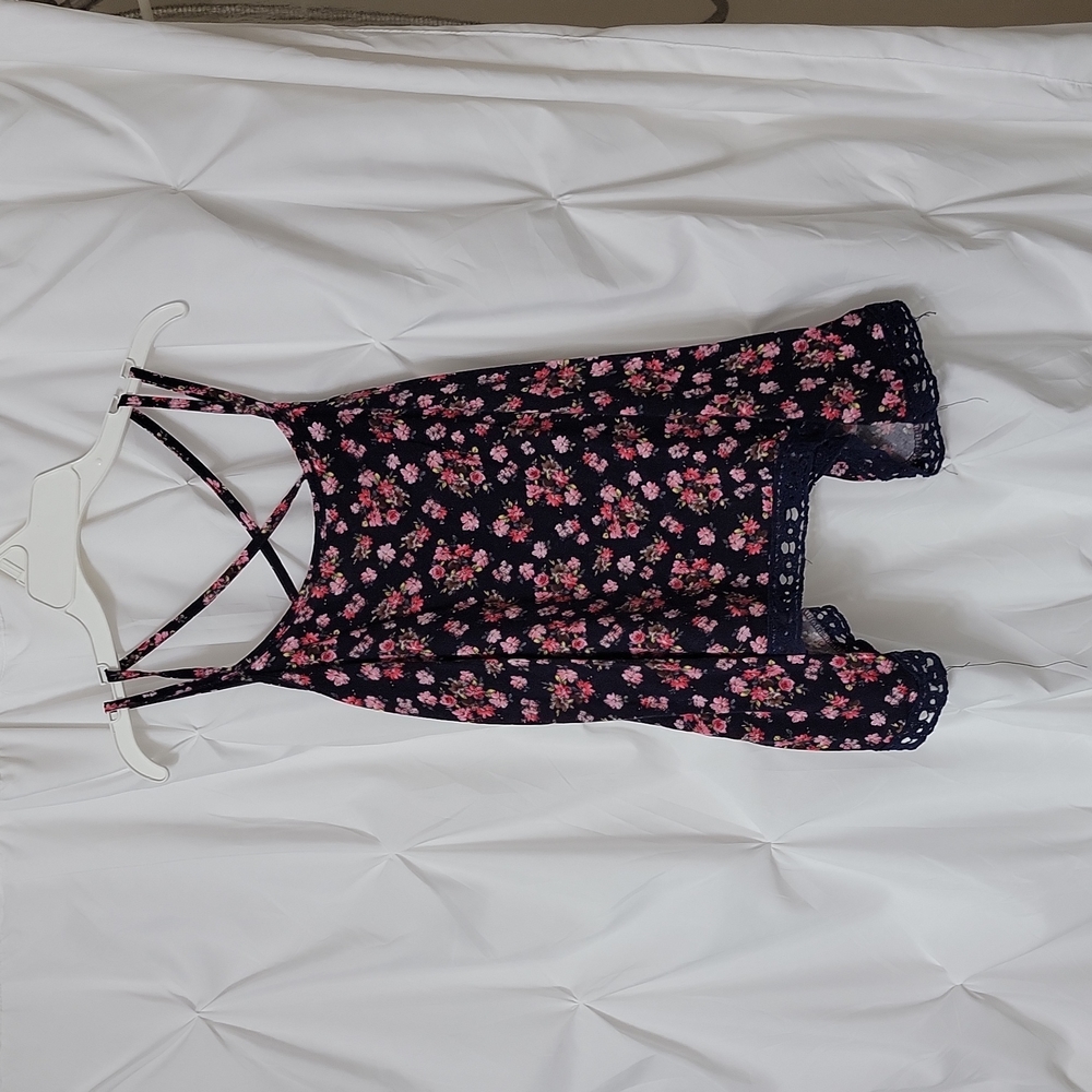 Floral Tank top women size extra small